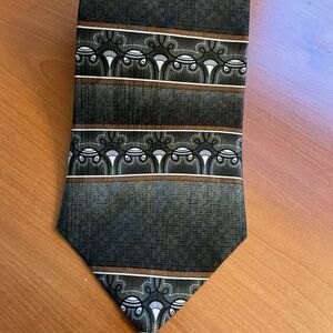Evan Picone Black and Brown Patterned Tie